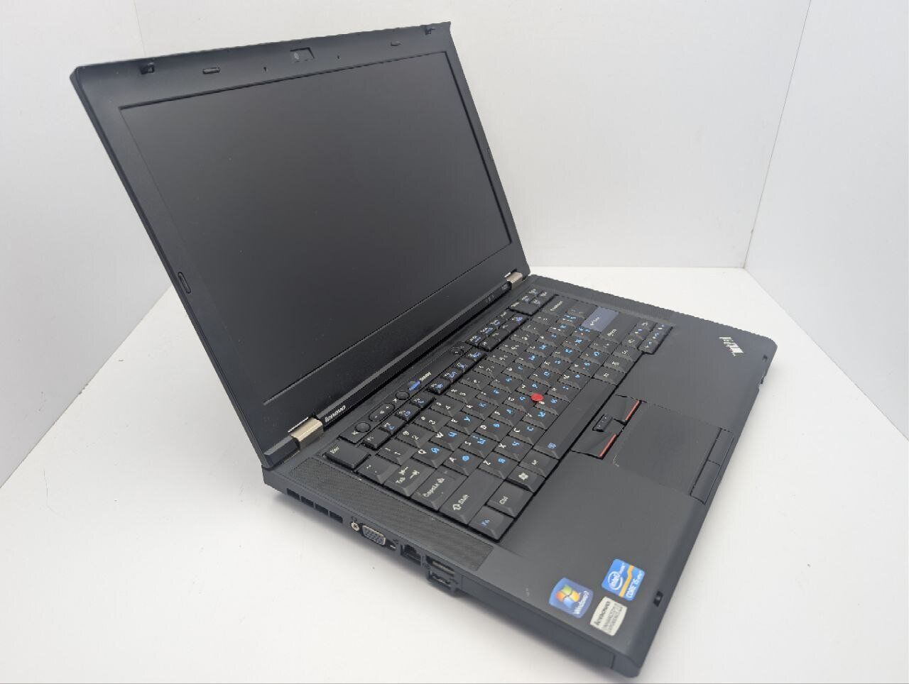 Ноутбук Lenovo ThinkPad T420 / 14" (1600x900) TN / Intel Core i5-2520M (2 (4) ядра по 2.5 - 3.2 GHz) / 8 GB DDR3 / 128 GB SSD / Intel HD Graphics 3000 / WebCam / DVD-ROM - Зображення 6