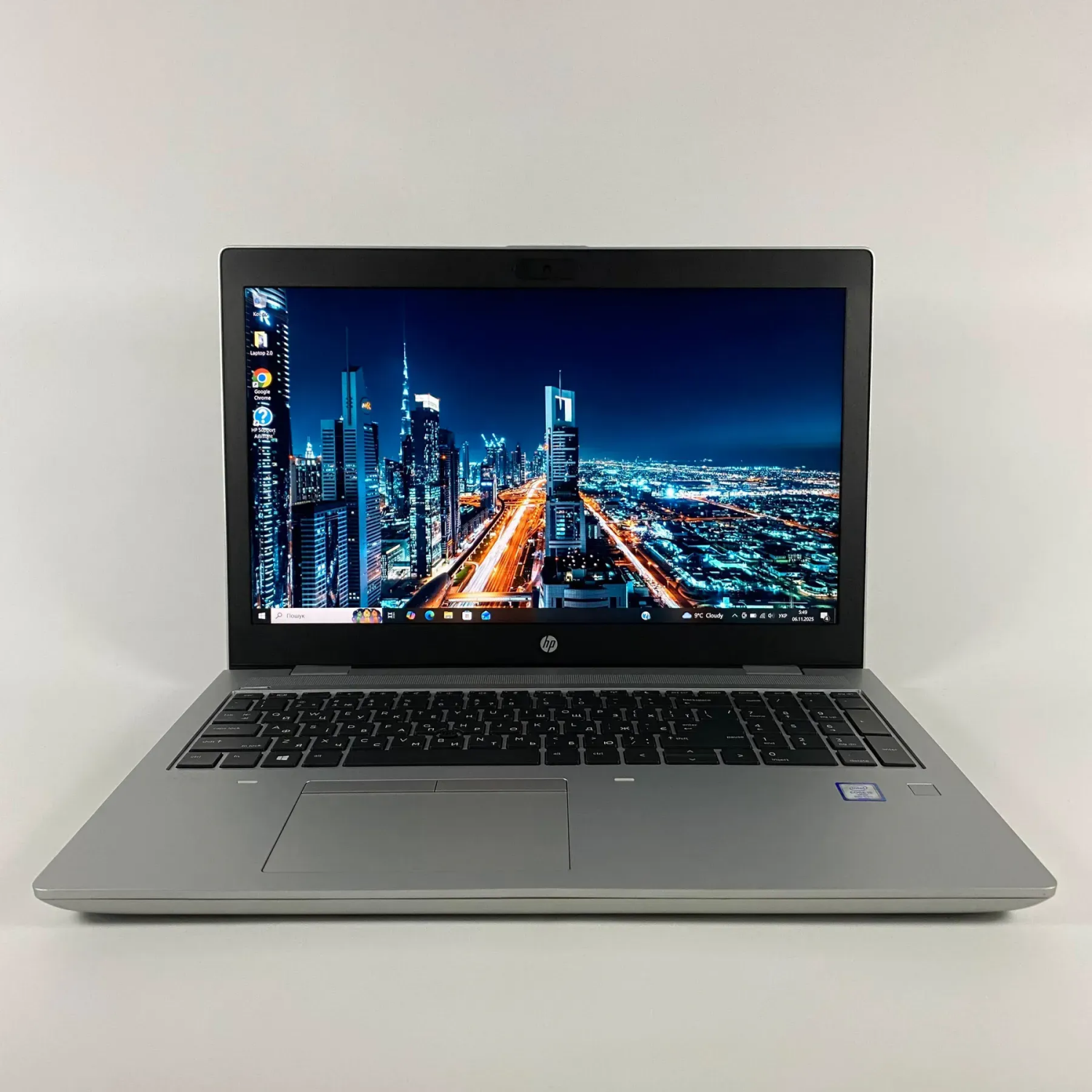 Ноутбук Б-клас HP ProBook 650 G5 / 15.6" (1920x1080) IPS / Intel Core i5-8365U (4 (8) ядра по 1.6 - 4.1 GHz) / 16 GB DDR4 / 256 GB SSD / Intel UHD Graphics / WebCam / TouchID - Зображення 2