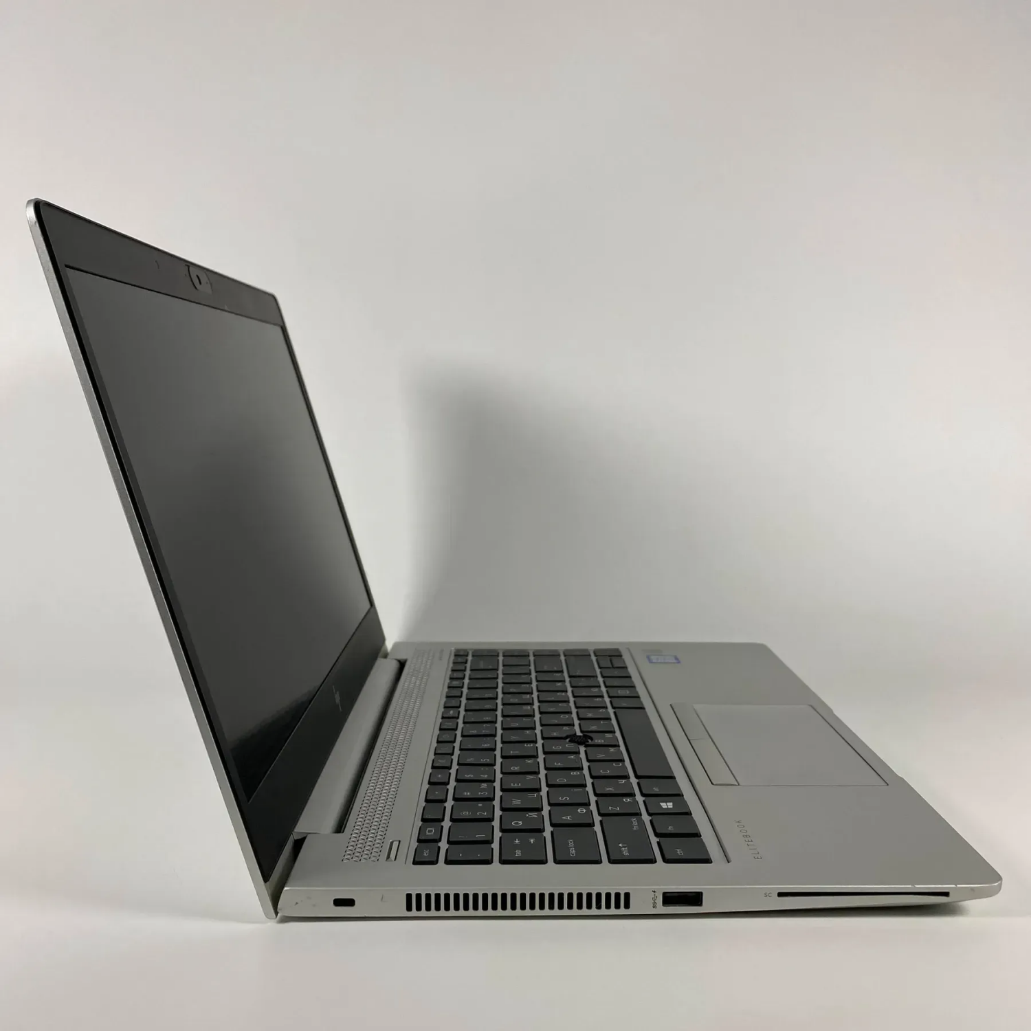 Ультрабук Б-клас HP EliteBook 840 G5 / 14" (1920x1080) IPS / Intel Core i5-8350U (4 (8) ядра по 1.7 - 3.6 GHz) / 16 GB DDR4 / 256 GB SSD / Intel UHD Graphics 620 / WebCam / TouchID - Зображення 4