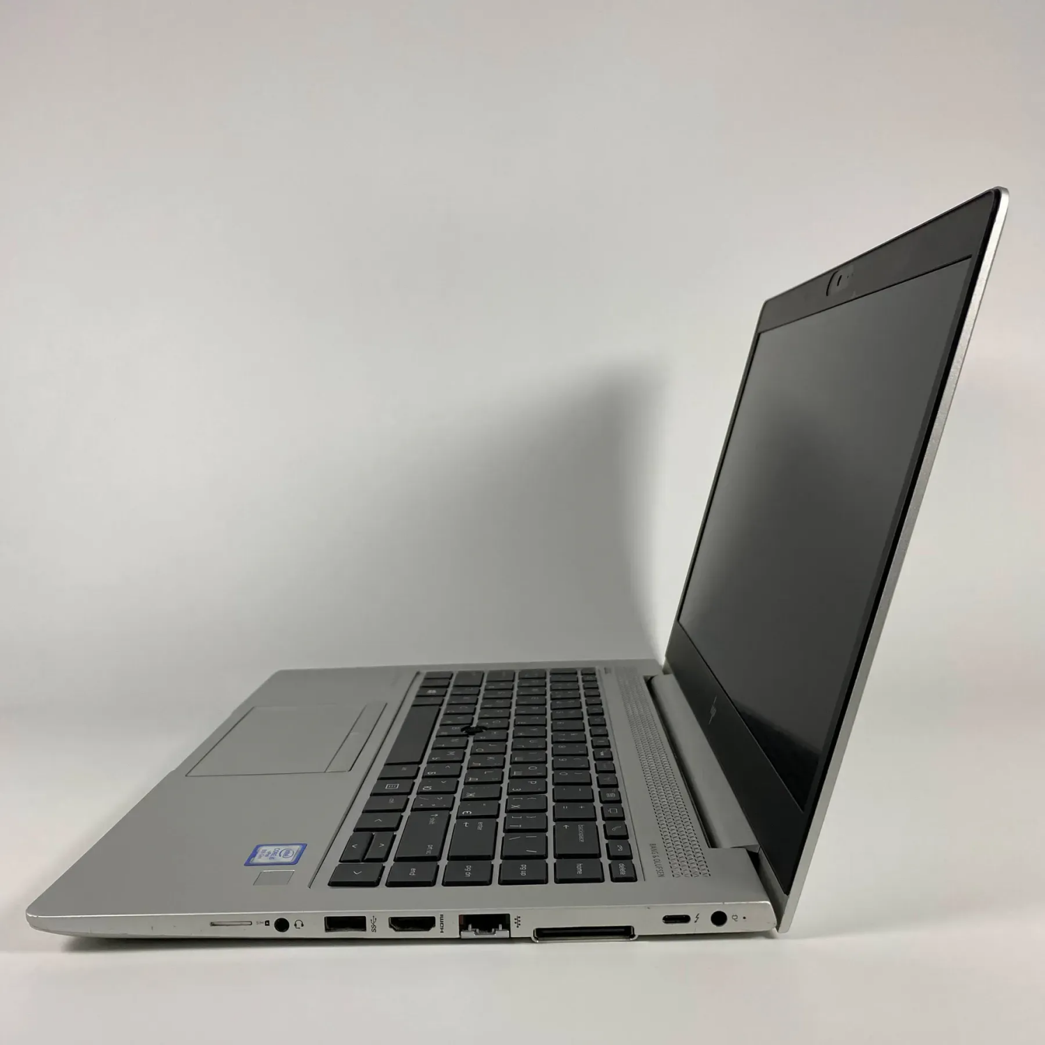 Ультрабук Б-клас HP EliteBook 840 G5 / 14" (1920x1080) IPS / Intel Core i5-8350U (4 (8) ядра по 1.7 - 3.6 GHz) / 16 GB DDR4 / 256 GB SSD / Intel UHD Graphics 620 / WebCam / TouchID - Зображення 5