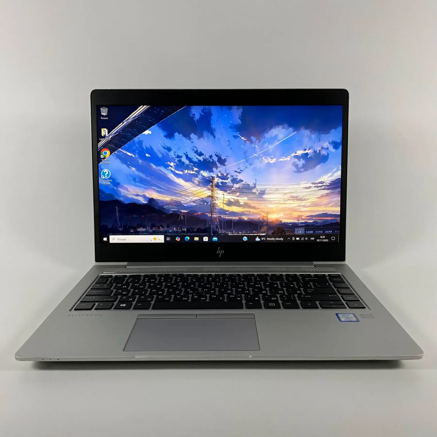 Ультрабук Б-клас HP EliteBook 840 G5 / 14" (1920x1080) IPS / Intel Core i5-8350U (4 (8) ядра по 1.7 - 3.6 GHz) / 16 GB DDR4 / 256 GB SSD / Intel UHD Graphics 620 / WebCam / TouchID - Зображення 2